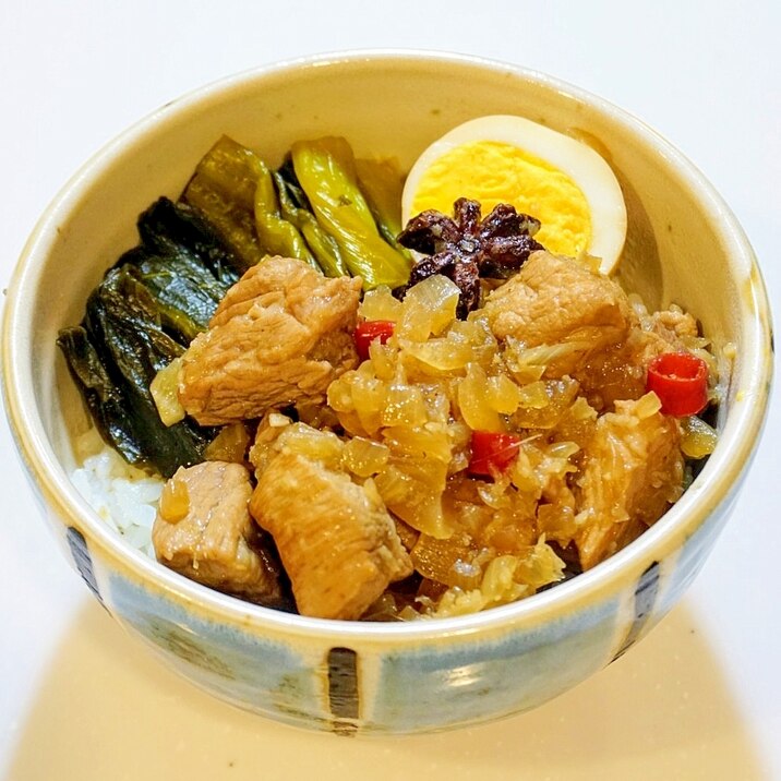 胃袋を掴んで離さない台湾飯!魯肉飯(ルーローハン)